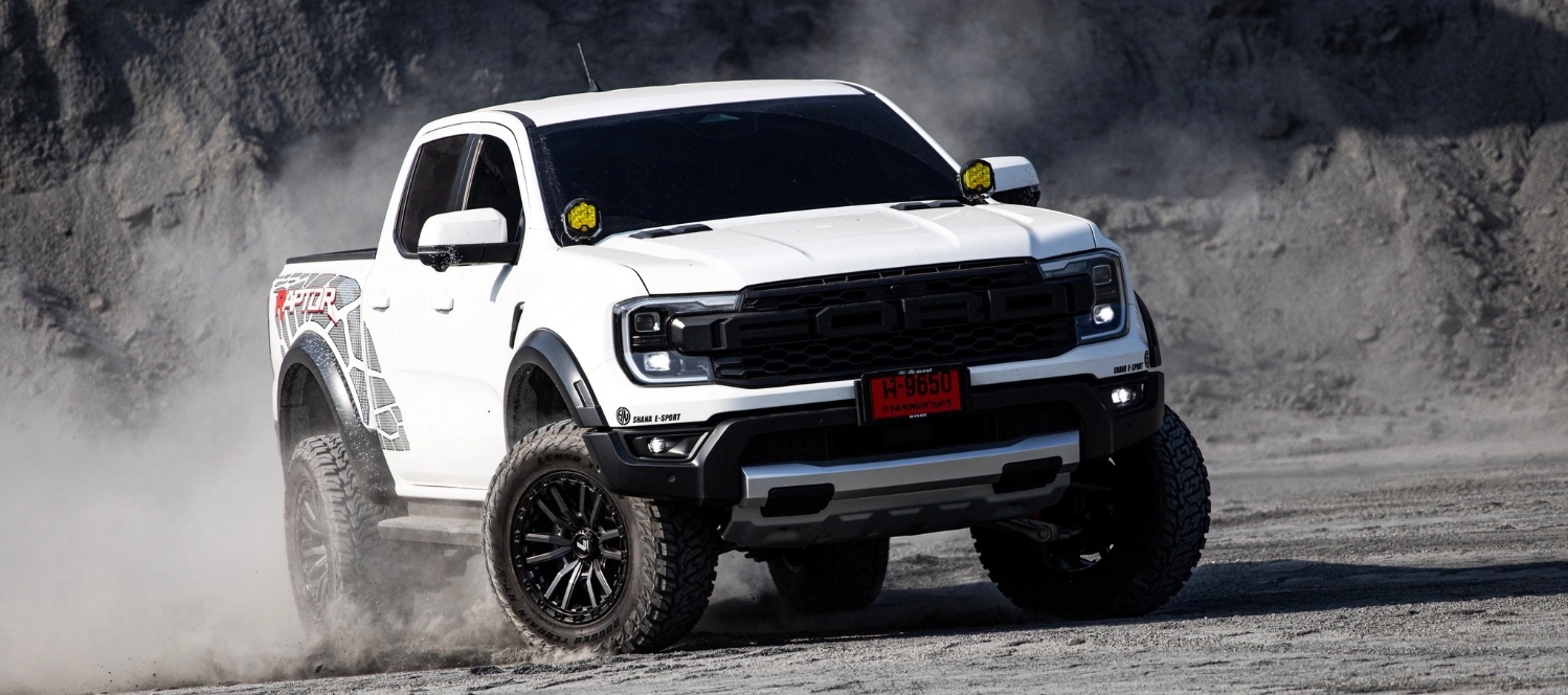 MX  wheels, strong, alloy wheels designed for rugged driving, luxury off-road wheels that make your 